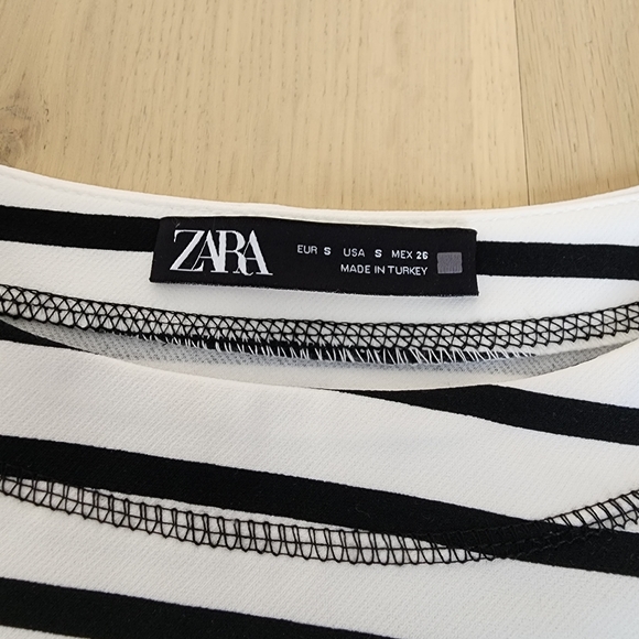 Zara Black and White Horizontal Stripe Nautical Top - Picture 5 of 5